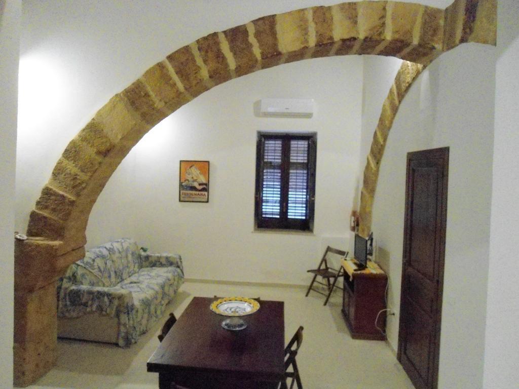 Residence Marsala Antica Værelse billede